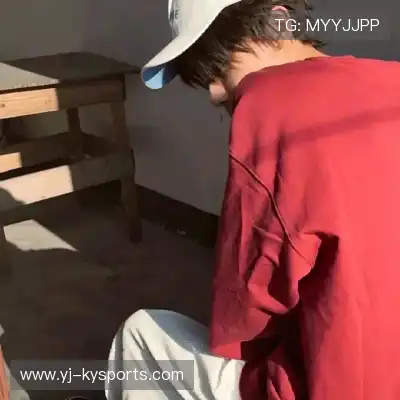 伏秋嫱